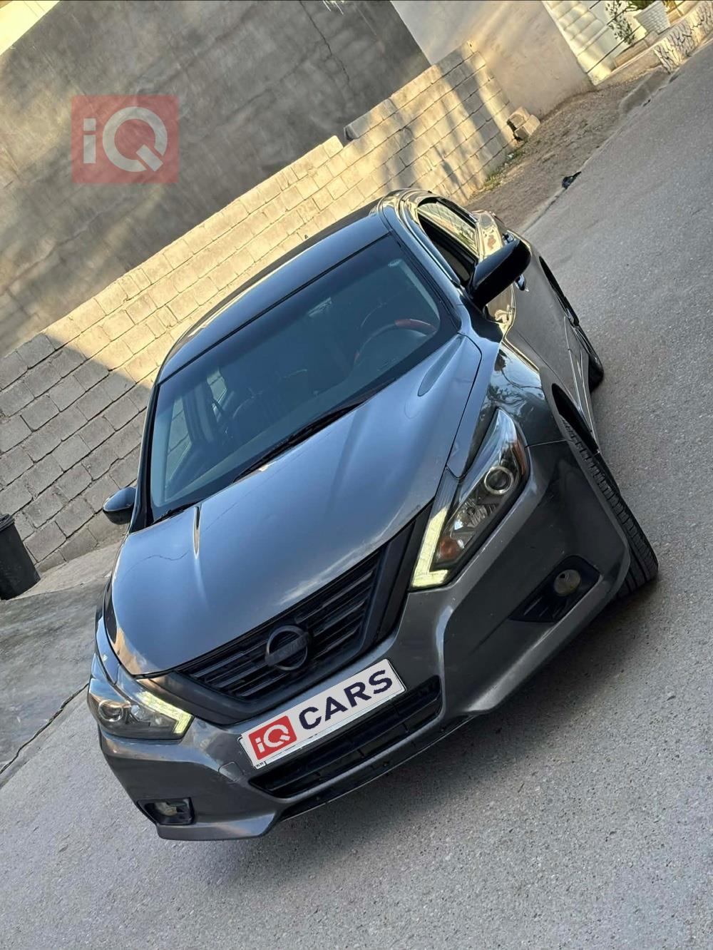 نيسان ألتيما